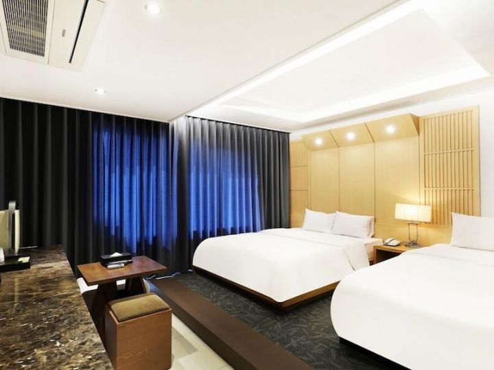 Incheon Dubai Tourist Hotel